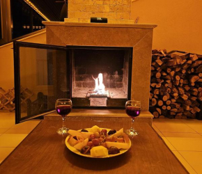 Denize Yakın Geniş Villa